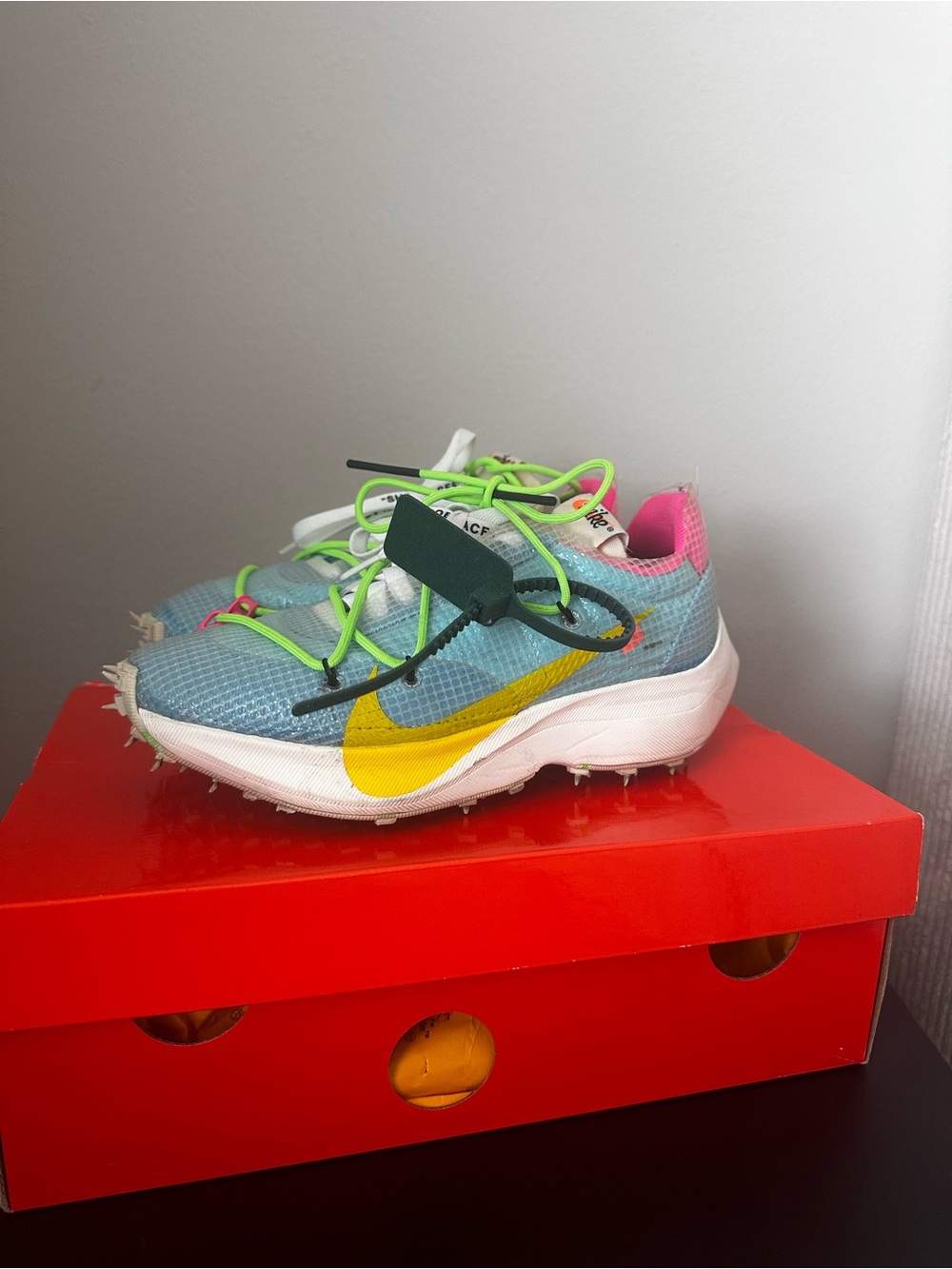 Nike x Off white Vapor Street sneakers- women’s